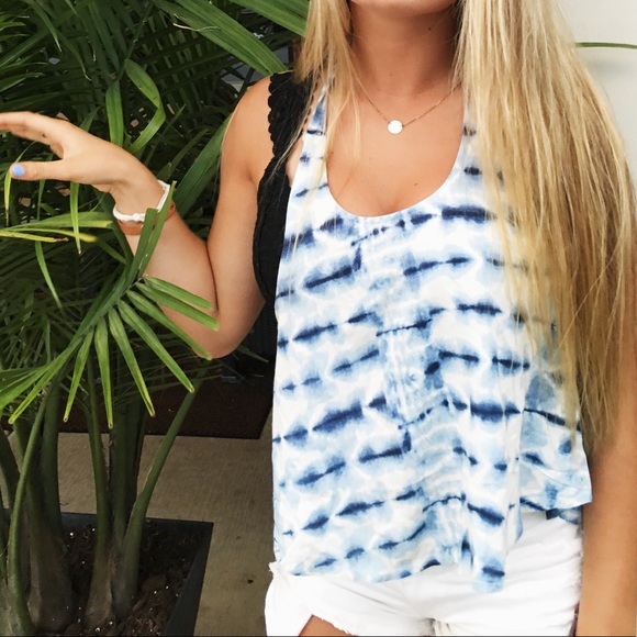 Blue tie dye halter top - Picture 4 of 5